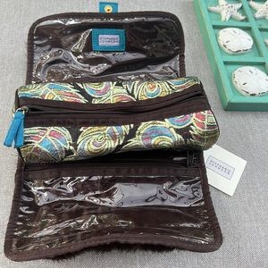 Jewelry case or cosmetics. 🎁🎁🎁🎁